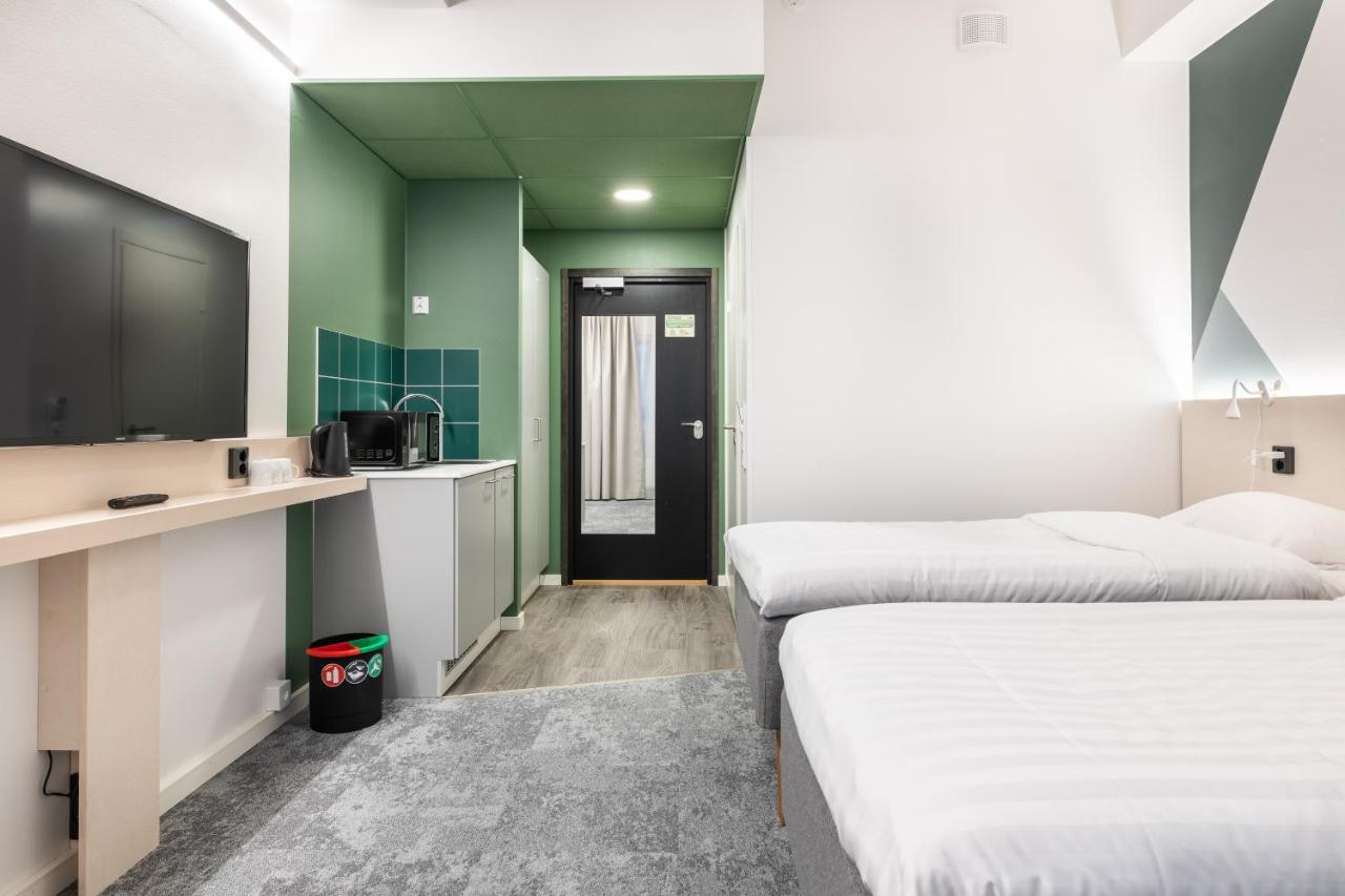 Greenstar Hotel Вааса Экстерьер фото